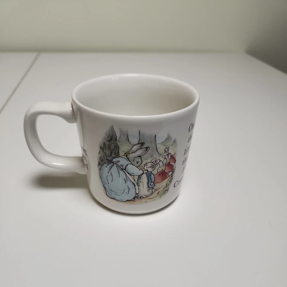 Vintage 1993 Wedgwood Peter Rabbit Tea Cup Mug Made in  England - Image 4 of 4