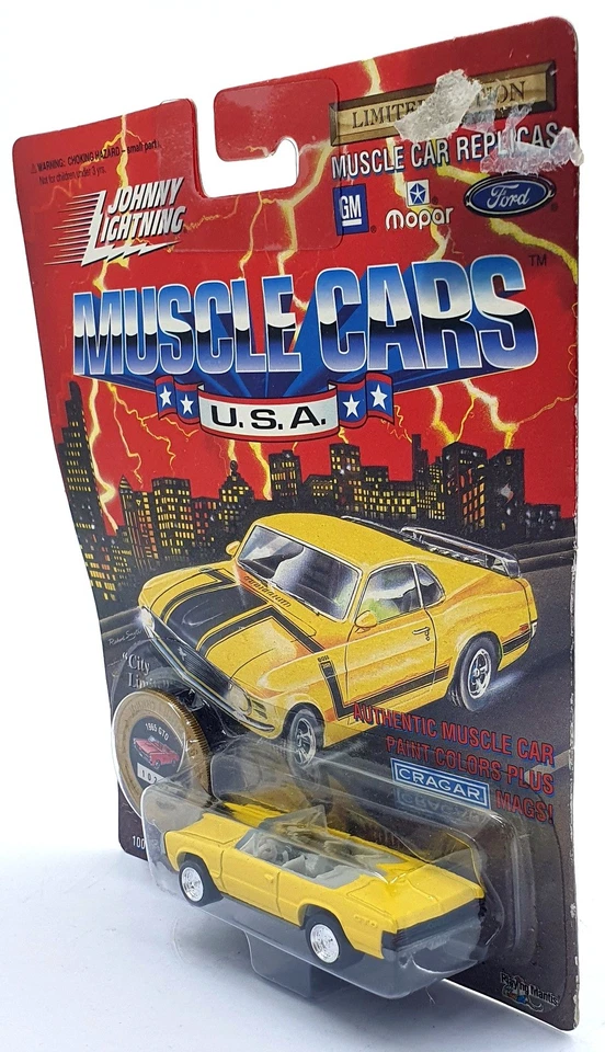 Johnny Lightning 1/64 Scale 200-180 - Muscle Cars 1965 Pontiac GTO - Yellow - Image 3 of 4