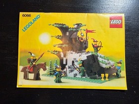 LEGO 6066 Castle Forestmen CAMOUFLAGED OUTPOST Near Complete With Manual *READ*