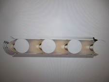 Kichler Independence 30 in. 5-Light Chrome Traditional Bathroom Vanity Light