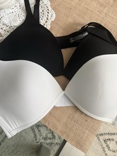 Primary 2pk wireless plunge bra set