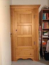 Kleiderschrank Flurschrank Schrank Holzschrank massiv Holz Landhaus Stil