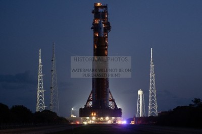 SLS ROCKET AND ORION SPACECRAFT NEAR LAUNCH PAD 39B NIGHT 4X6 POSTCARD PHOTO