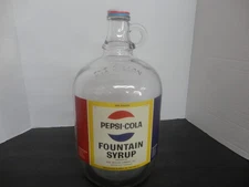 PEPSI SODA FOUNTAIN SYRUP JUG  PAPER LABEL W/CAP  CLEAR GLASS JOHNSON TENNESSEE