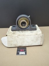 New Federal Mogul BCA P 72-R Pillow Block Bearing SN-104 Bearing 1-1/4" Bore