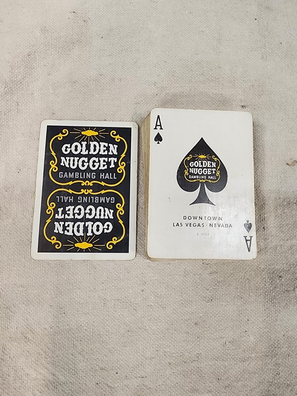 Vintage Golden Nugget Playing Cards Full Deck No Case 4 Cards Corner Pull Tricks