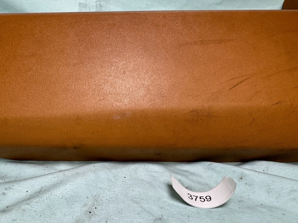 84-93 Mercedes Benz W201 190D 190E Panel de puerta del conductor delantero Cubby 2017270164 Foto 3 de 4