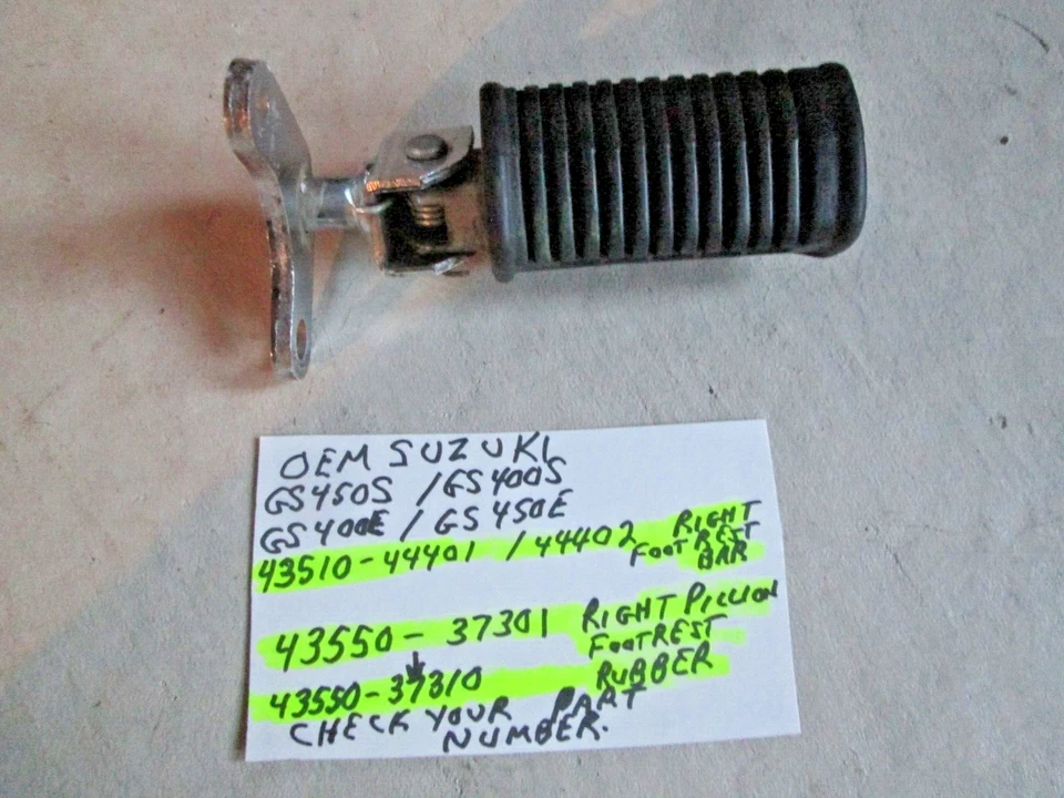 Reposapiés delantero derecho OEM SUZUKI GS400S GS450S 43510-44402 / 43550-37301 Foto 4 de 4