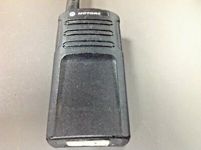 Motorola RMV2080, 8 Ch, 2 W, VHF Rugged Two-Way Business Radio, NO BATTERY