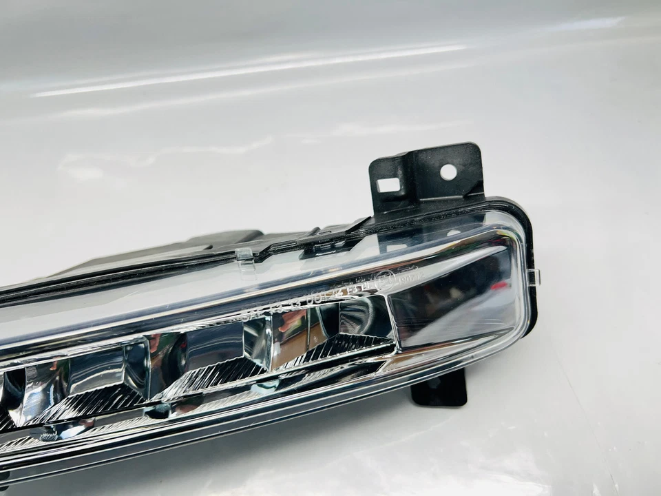 63177349132 2017 2018 2019 BMW 530 540 M5 G30 FRONT LEFT CAPA FOG LIGHT - Image 4 of 4