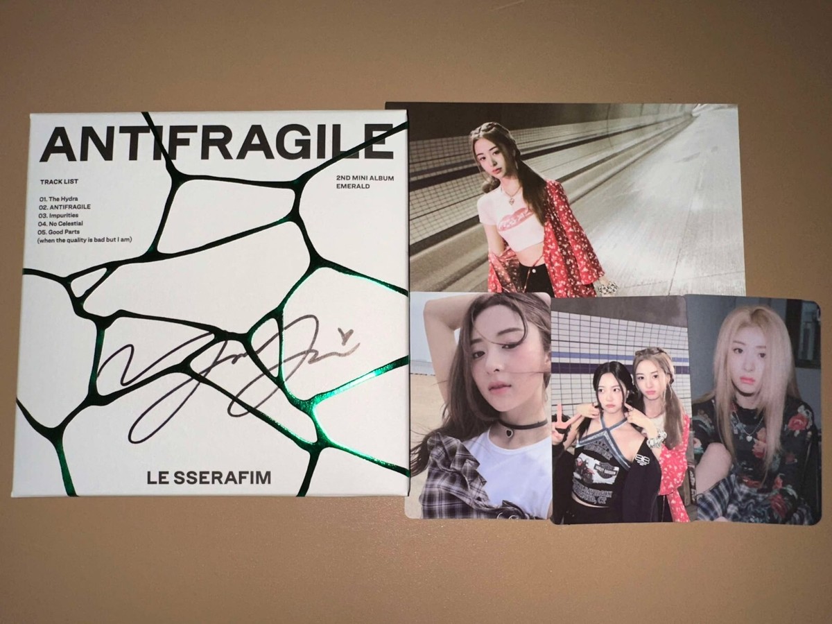 LESSERAFIM メンバー全員直筆サイン antifragile LESSERAFIM メンバー全員直筆サイン antifragile LESSERAFIM メンバー