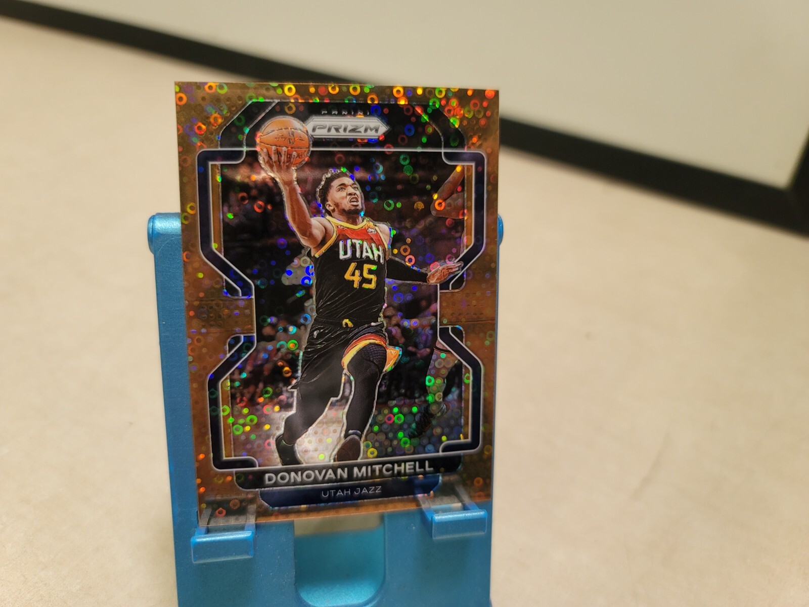 2021 Panini Prizm Fast Break Donovan Mitchell Bronze  Disco /20 Jazz