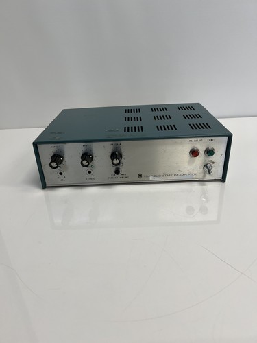 TOA Solid State PA-Amplifier TA-955 Powers Up Tested Working