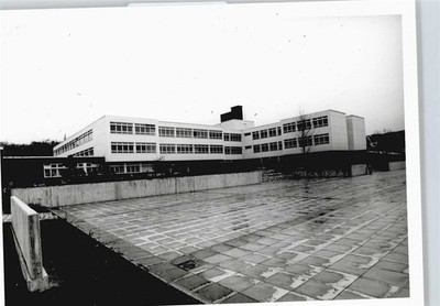 50491148 - 5413 Bendorf Schule , Foto