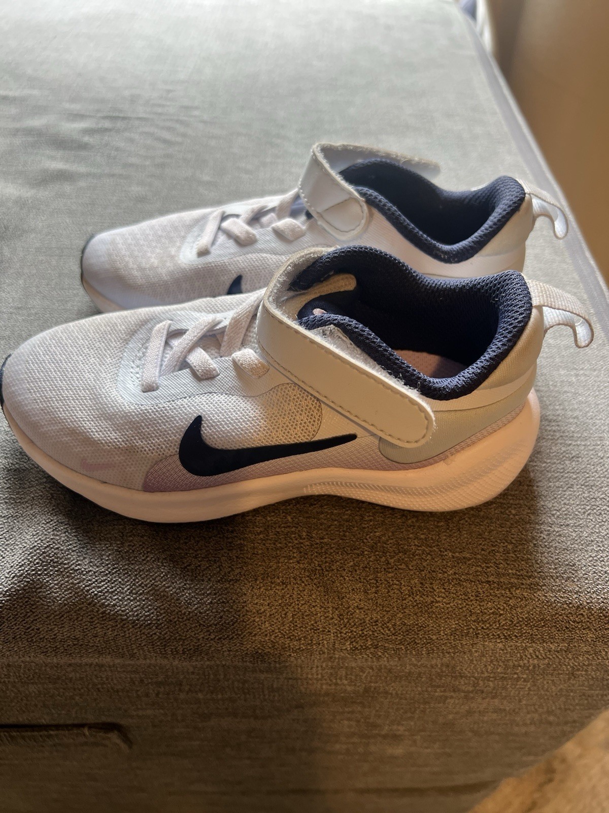 Girls Nike Tennis Shoes Size 9c