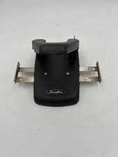 Swingline 74200 Heavy-Duty 2 Hole Punch 20 Sheets