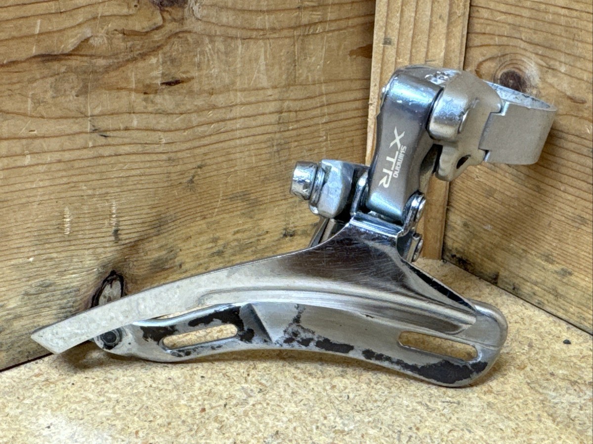 Shimano XTR FD-M901 Triple Front Derailleur 38 mm Clamp Top Pull 3