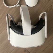 Meta Quest 2 Standalone VR Headset 120Hz Whit...