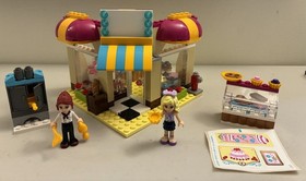 Retired LEGO 41006 FRIENDS: Downtown Bakery