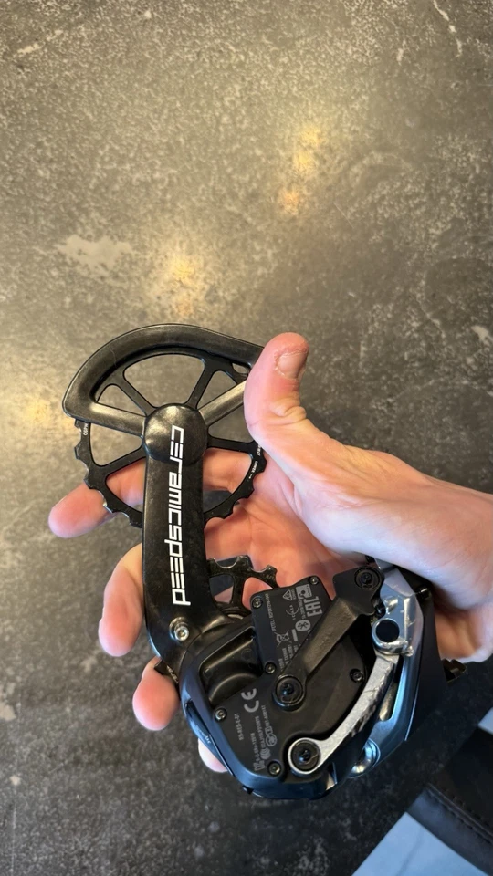 Sram Red AXS 12-speed rear derailleur With Ceramic Speed OSPW Coated - Image 4 of 4