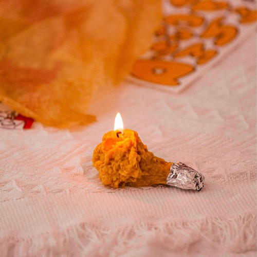 Handmade Fried Chicken Scented Candle - Picture 12 of 16