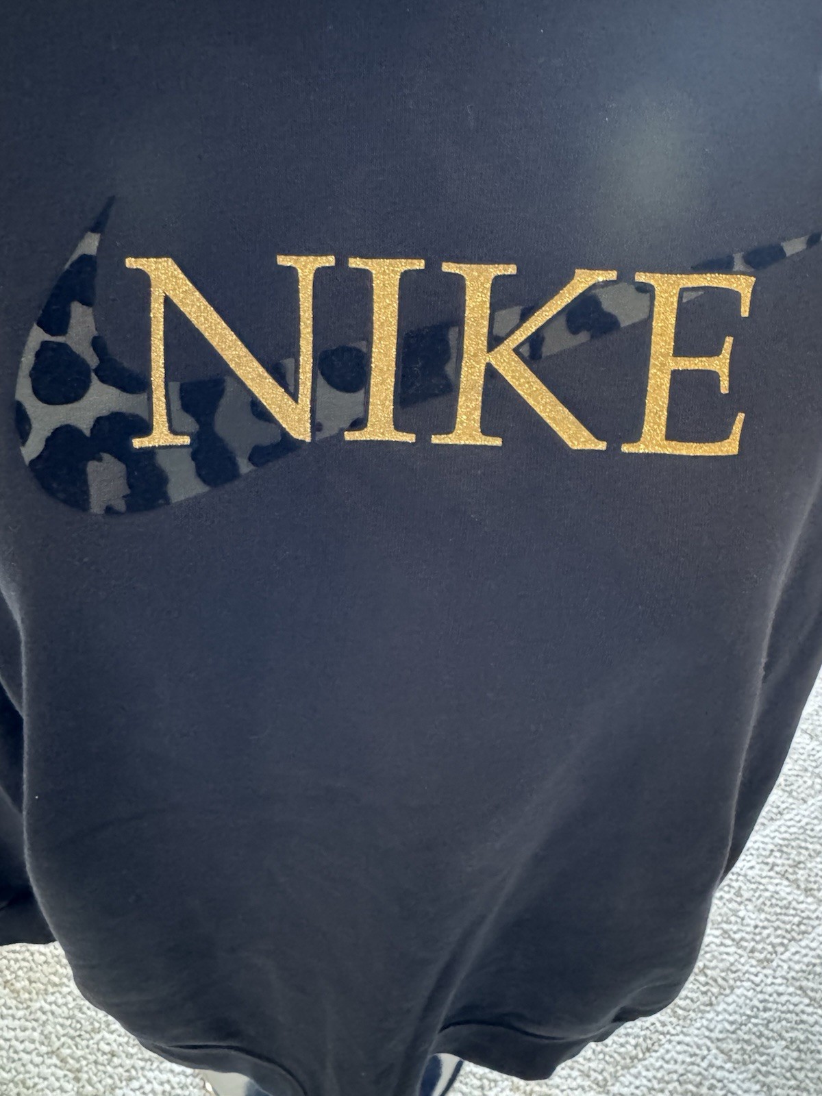 Nike Black XL Animal Print Logo Pullover Sweatshirt Cotton Blend