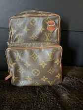 Louis Vuitton Brown Monogram Crossbody Bag Zipper Accent Adjustable Strap