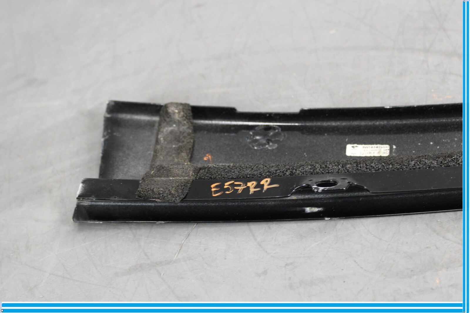 Bentley Continental 2006-2012 Rear Right Pillar cover Black
