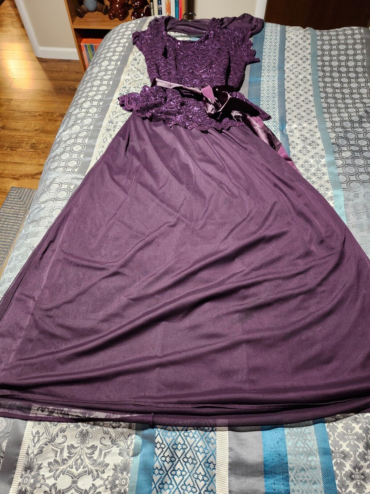 Picture 3 of 9