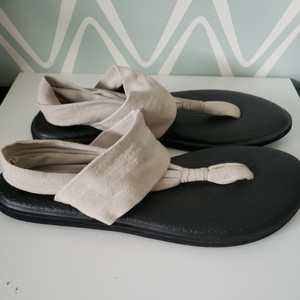 sling sandals