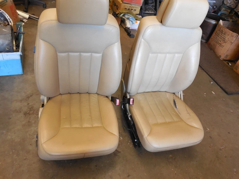 06-11 Juego de pares de asientos delanteros mercedes-benz w251 r350 r500 r320 r550 Foto 2 de 4