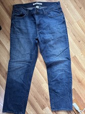 Men's DKNY Jeans - Size 36 x 32 - Soho Relaxed
