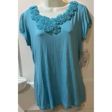 Notations Womens Top Blue Flower Accent V Neck Short Sleeve Casual NWT