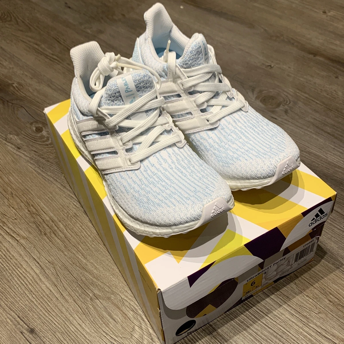 Adidas Men s US 6 Women s 7 Ultraboost Parley Sneakers White Ice