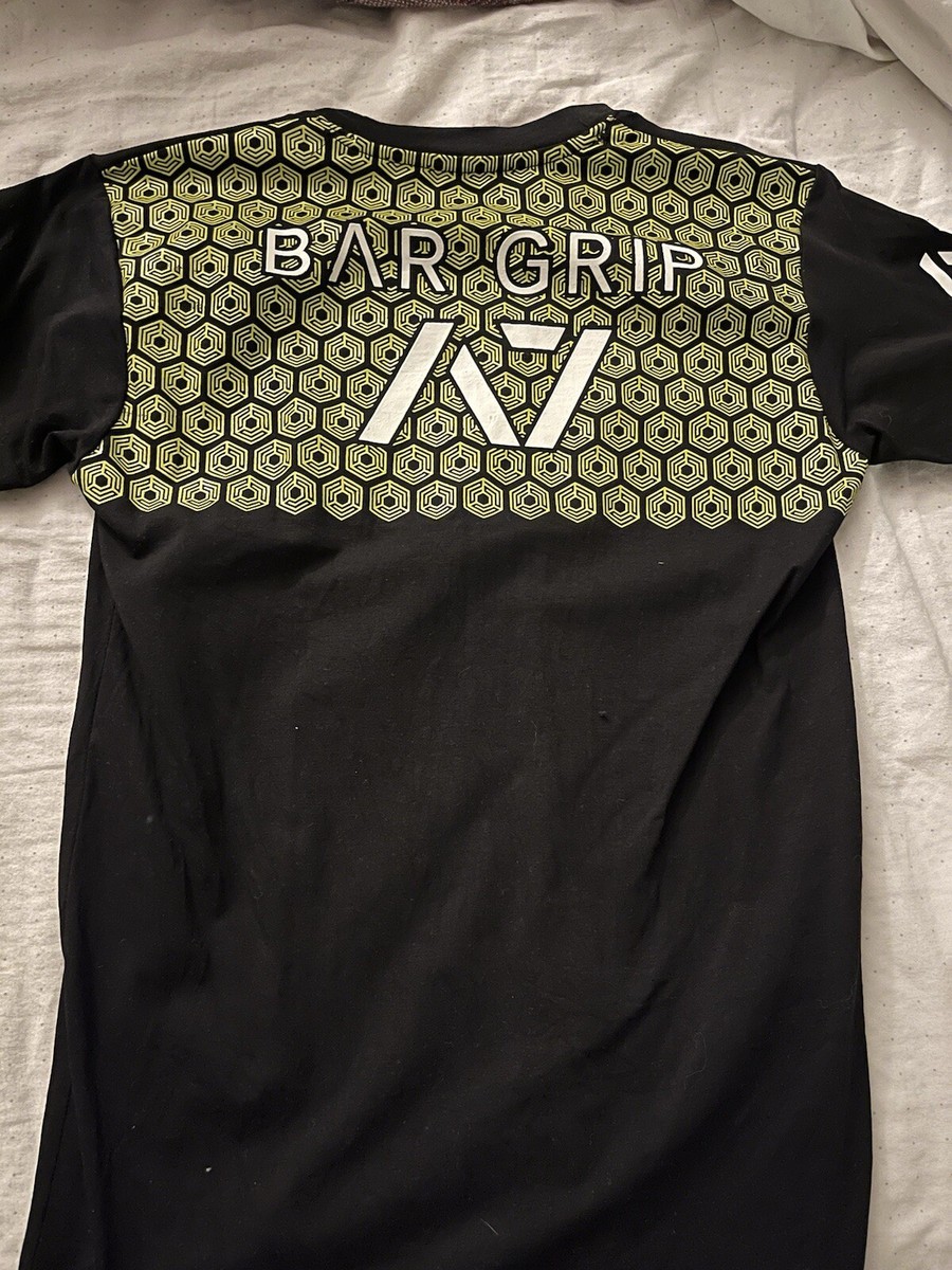 A7 Mens Small Bar Grip T Shirt Never Stop The Progress