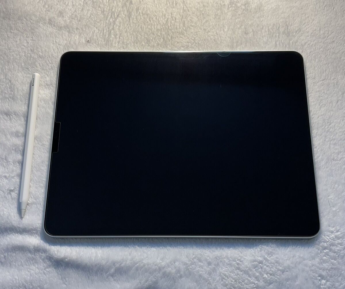 Apple iPad Pro 5th Gen 128GB, Wi-Fi, 12.9 in - Silver (CA Apple iPad Pro 5th Gen 128GB, Wi-Fi, 12.9 in - Silver (CA