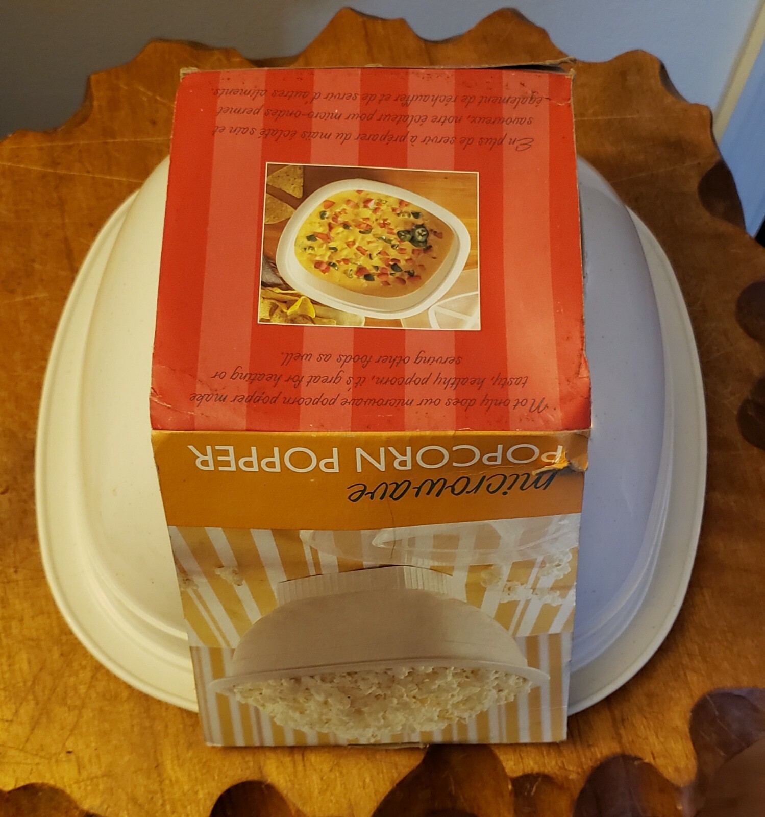 Nordic Ware Microwave Popcorn Pop Corn Popper 12 Cup Heavy Plastic BPA