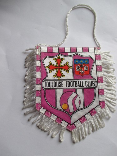 Fanion Ancien Chester City FC – Club Anglais De Foot, Vintage, état D'usage