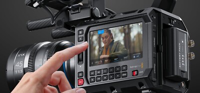 Blackmagic PYXIS 6K EF Camera (Canon Mount) with DaVinci Resolve Studio 20