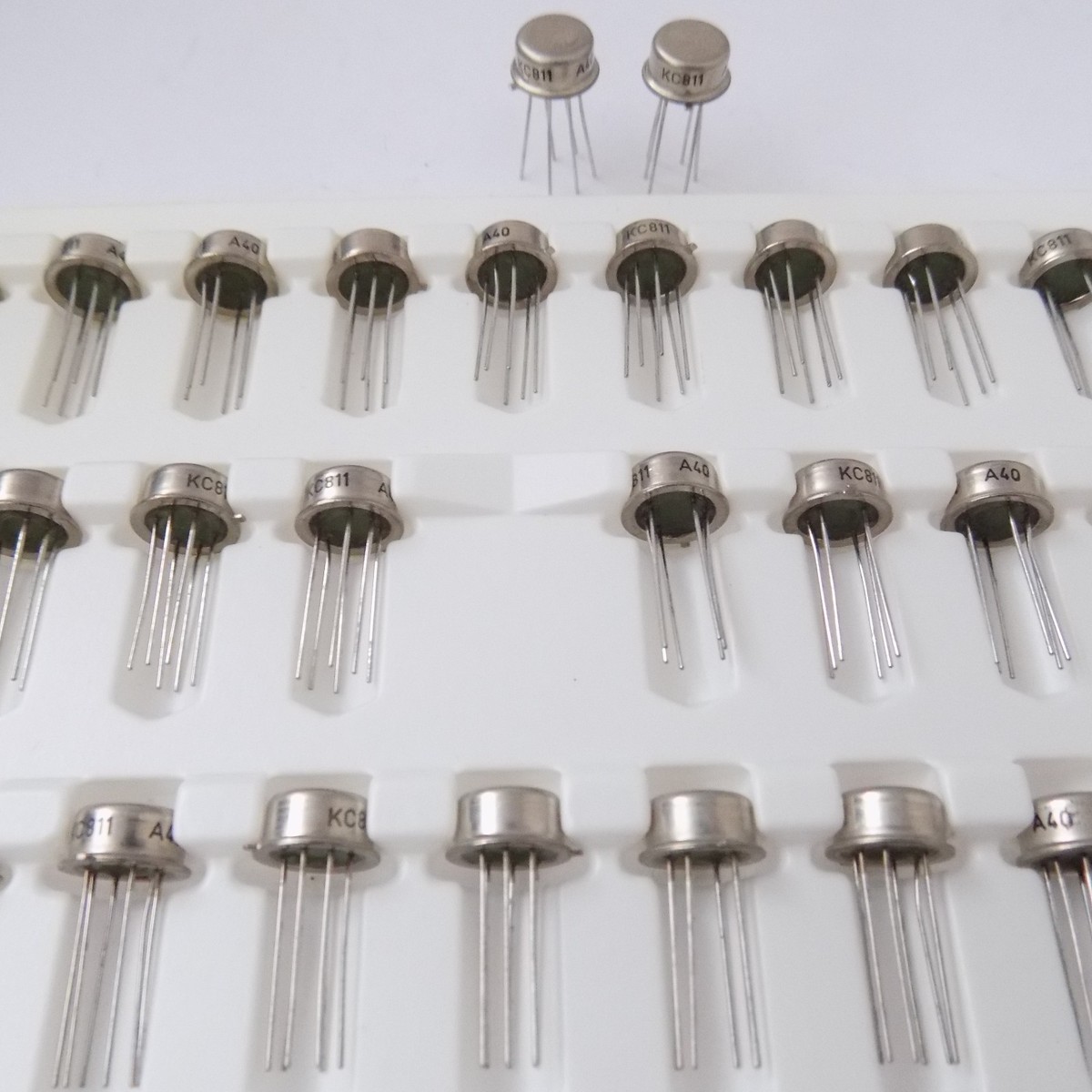 10 Transistor Di Potenza BUT11A TO-220 – Smw – Nuovi