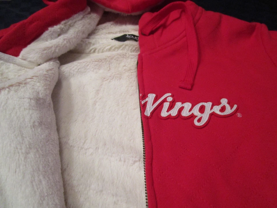 全新带标签 "TOUCH" 底特律红翼 HOCKEY ZIP SHERPA 连帽运动衫夹克 红色 LG — 第 4/4 张图片