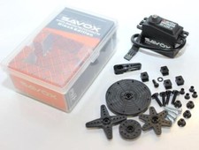 Savox 1256TG-BE Black Edition Coreless Servo 25T Aluminum Servo Horn Black