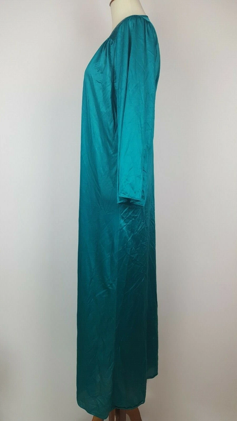 Undercover Wear VTG Womens Size Medium Nylon Robe Dressing Gown Emerald Green