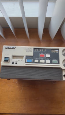 Vintage Sony VO-6800 U-Matic Portable professional VCR