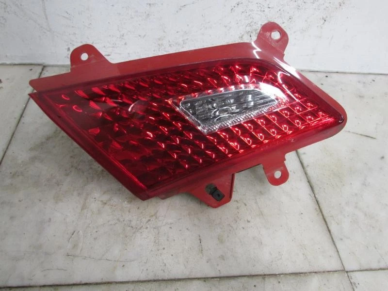 TAIL LIGHT 2008 INFINITI M35 Lh oem lid Mnted - Image 2 of 4