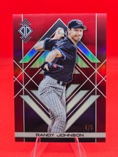 2025 Topps Transcendent Randy Johnson Red Refractor 4/5 #25