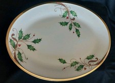 Lenox Holiday Nouveau 13.75 Inch Oval Platter Gold Trim Nice Condition