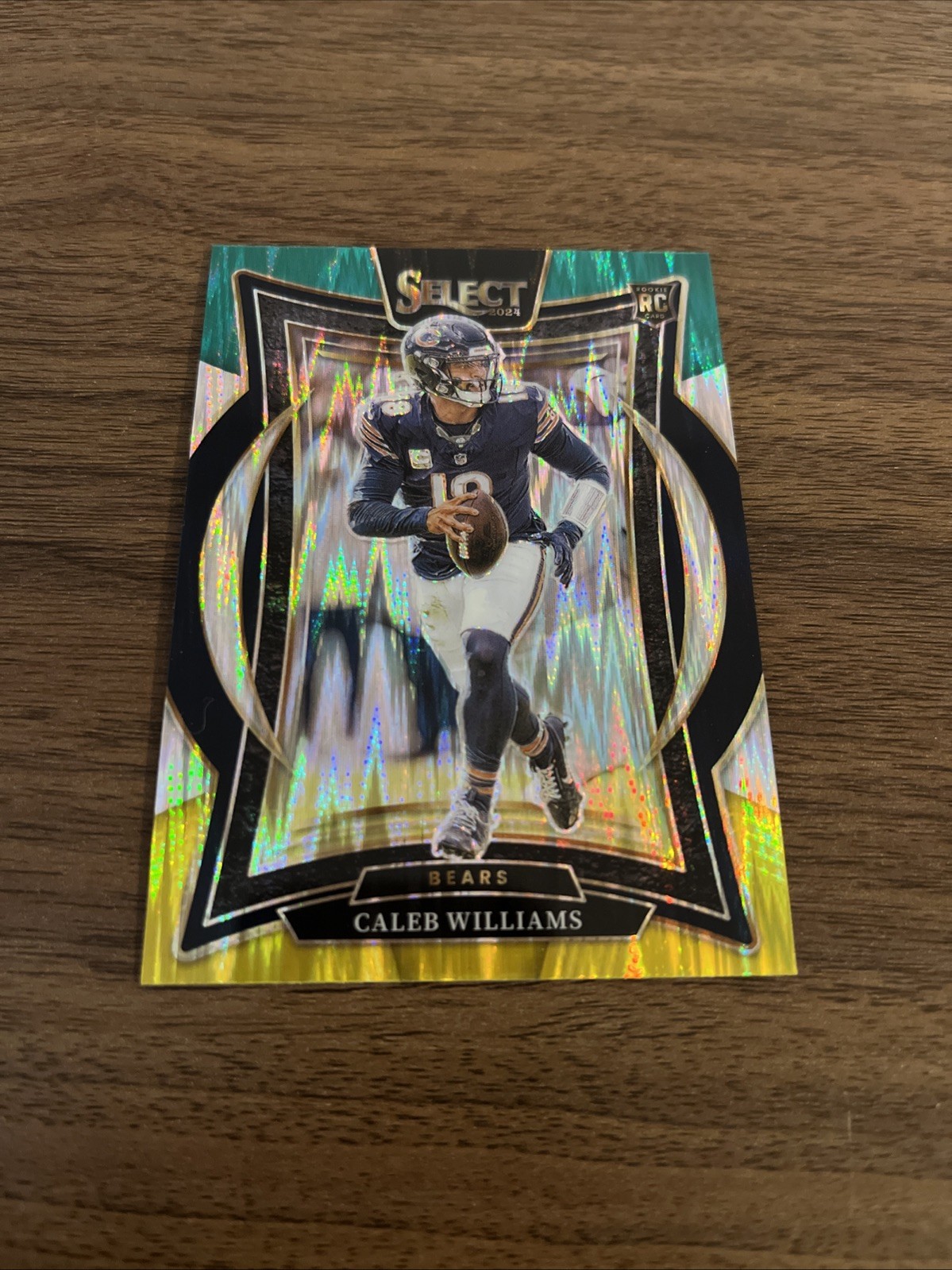 Panini 2024 Select Rookie Prizm Concourse Green & Yellow shock Caleb Williams 25
