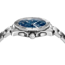 TAG HEUER Aquaracer Professional 200 Chronograph CBP1113.BA0627 4