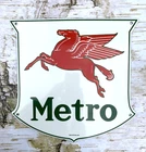 VINTAGE MOBILOIL METRO MOTOR OIL PETROLEUM PORCELAIN GAS PUMP STATION SIGN